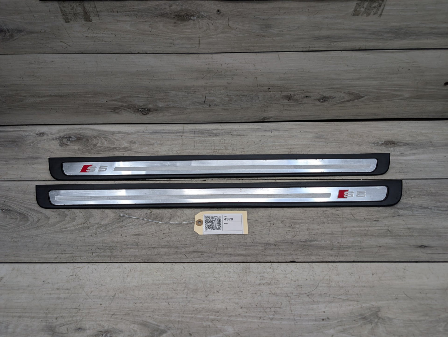 2008 - 2017 Audi S5 8T Front Left Right Scuff Plate Door Sill SET 8T0853374