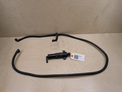 OEM BMW E90 E92 E93 328 335 Front Left Right Headlight Washer Spray Nozzle Jet