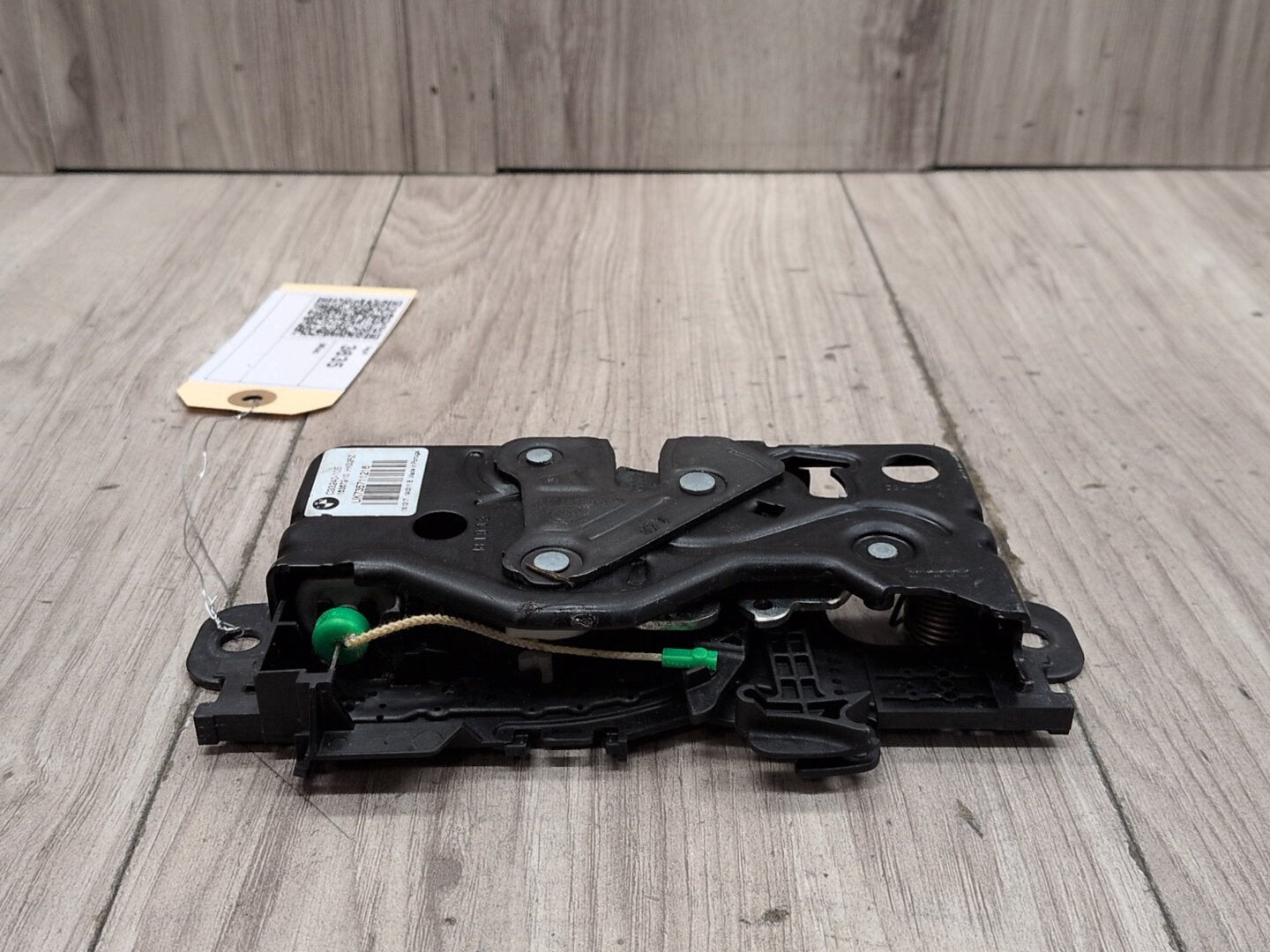 2019 - 2026 BMW X5 G05 Lower Liftgate Tailgate Lock Latch Actuator 7357112 N63B44M3