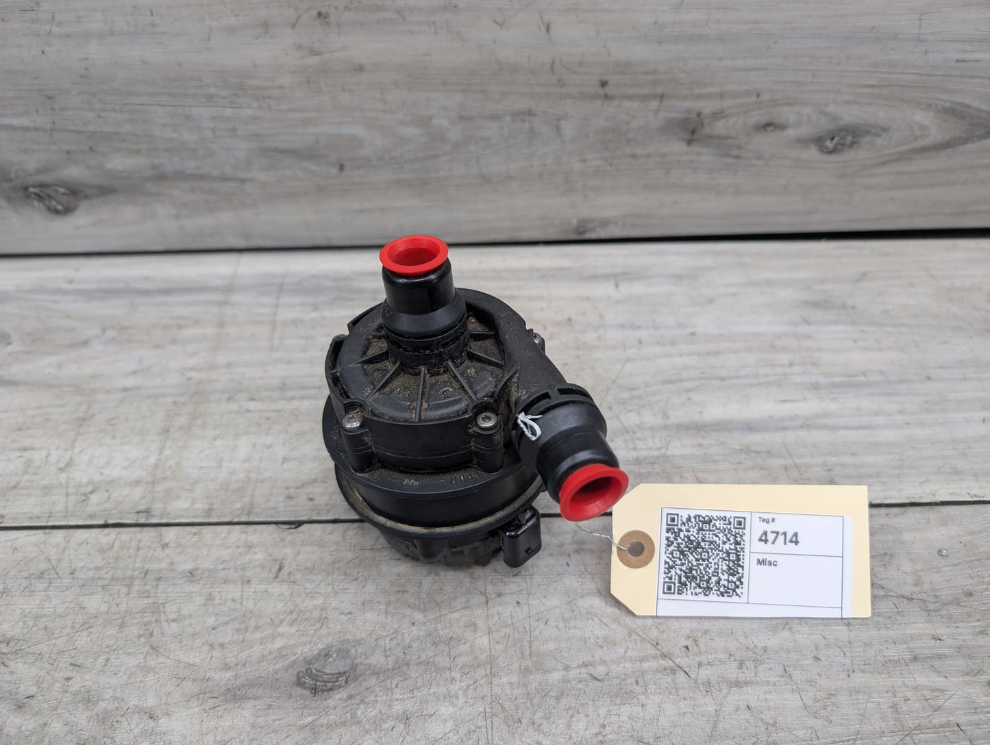 OEM BMW G01 G05 G20 G22 G26 Engine B46 B58 Auxiliary Electric Water Pump Cooling