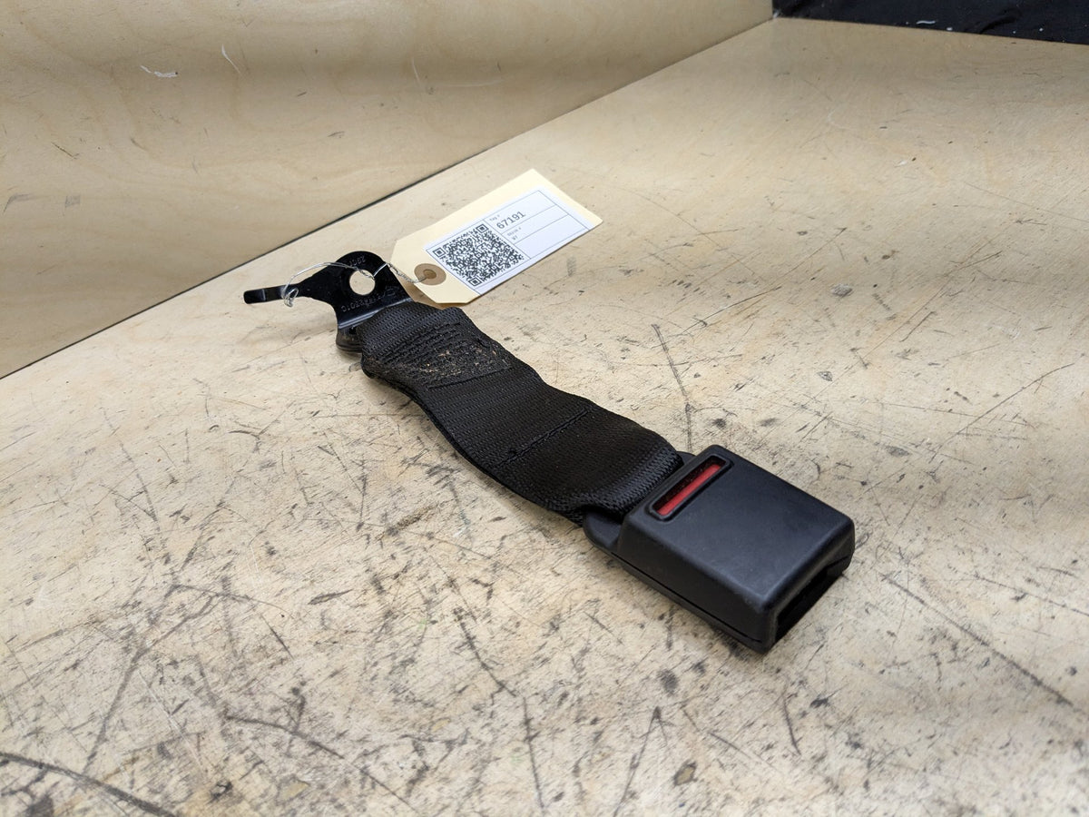 17-23 OEM BMW G30 530 F90 M5 Sedan Rear Left 2nd Row Center Seat Belt Buckle