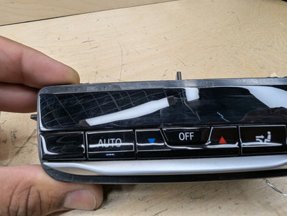OEM BMW G20 G22 G23 G26 G80 G82 G83 Rear AC Air Climate Control Switch Module