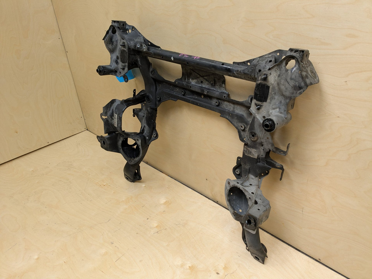 2018 BMW 340 F34- Front Axle Support Crossmember Subframe PN: 6872124
