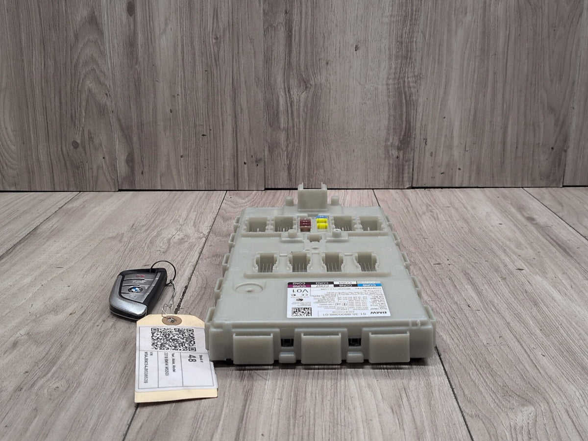 2017-2023 BMW M550i G30 Bdc Body Domain Fem Control Module w/ Key 8800386 OEM