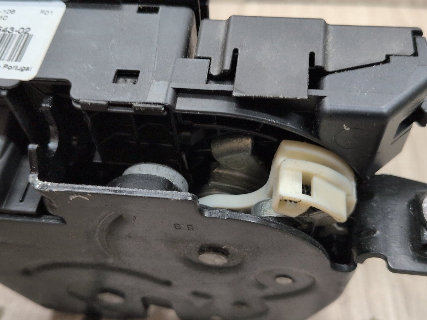 2011 - 2016 BMW 535i F10 Liftgate Trunk Lid Liftgate Lock Latch Actuator 7269543 N55B30A