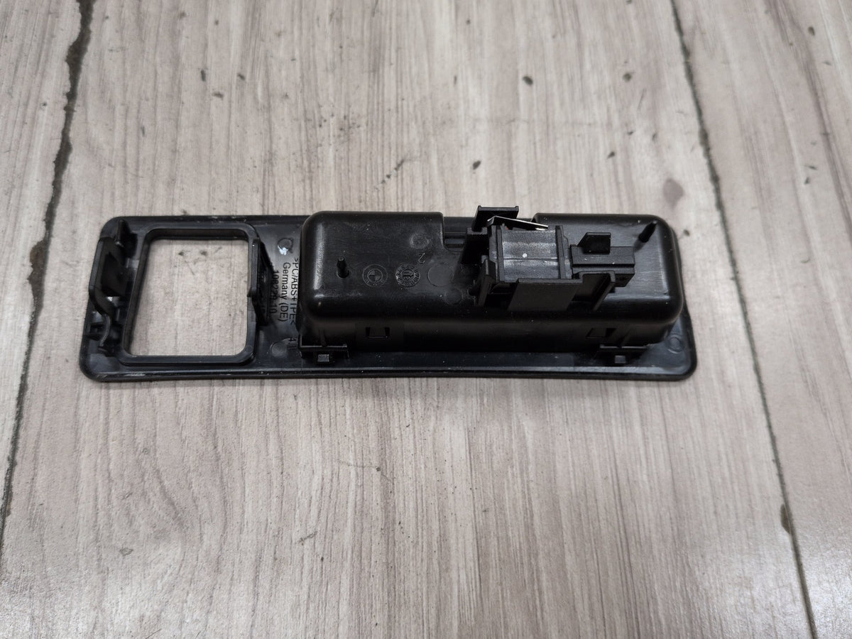 2011-2016 BMW M5 F10 Liftgate Trunk Lid Release Handle Switch 7463161 OEM