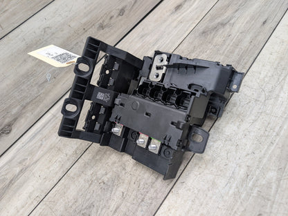 2018 - 2024 BMW X3 G01 Rear Battery B+ Terminal Junction Point Relay Fuse Box 6841701 B46B20O1