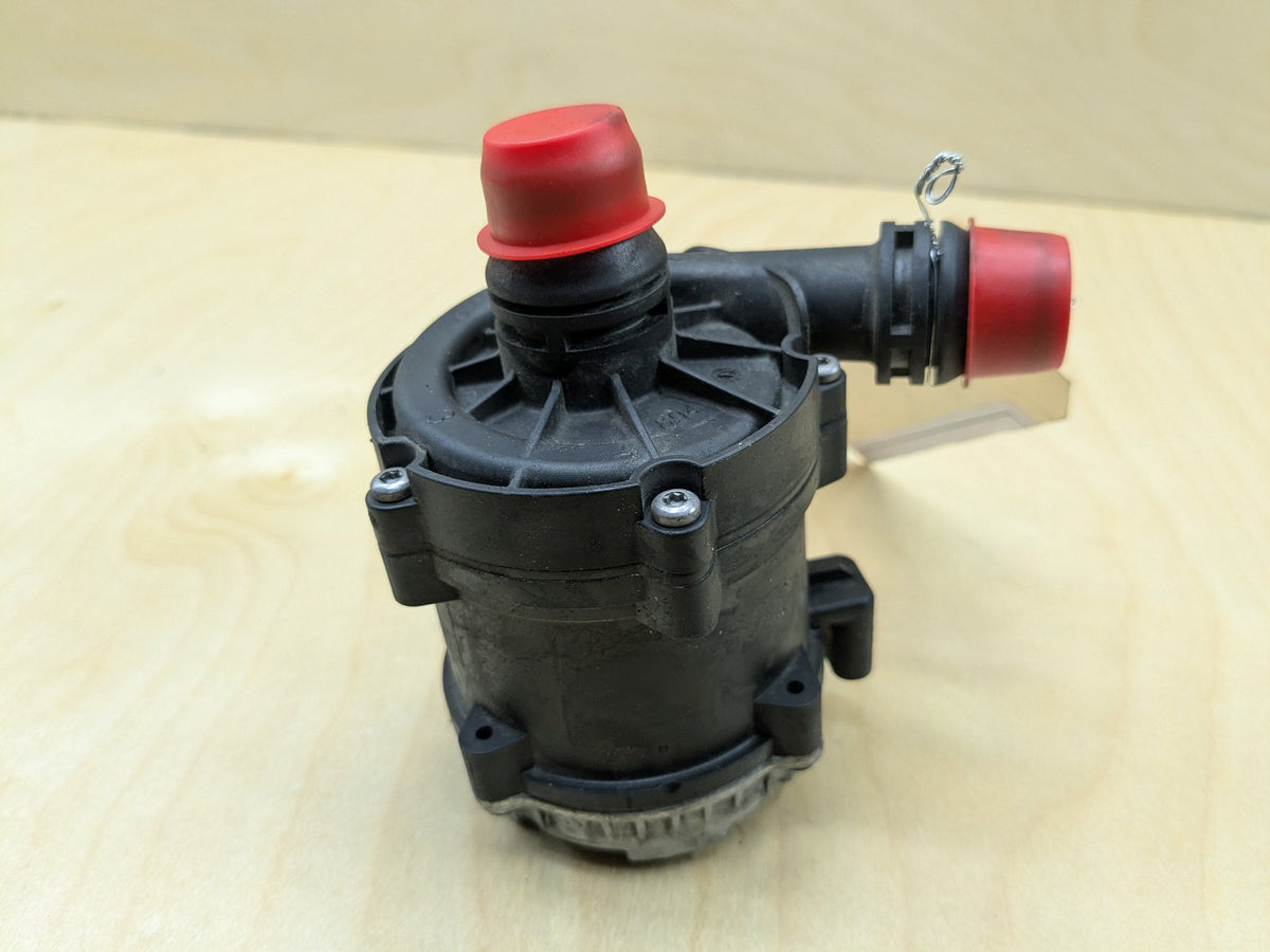 16-24 OEM BMW F90 G11 G12 G30 M5 Engine Electric Auxiliary Water Coolant Pump