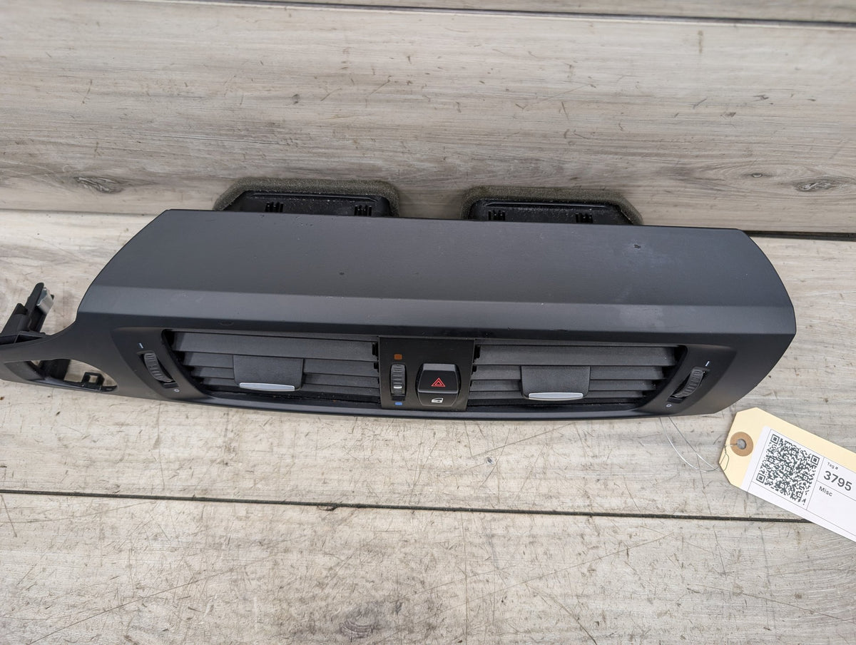 2011-2017 BMW X3 F25 Dashboard Dash Board Middle Center Air Vent 9184743 OEM