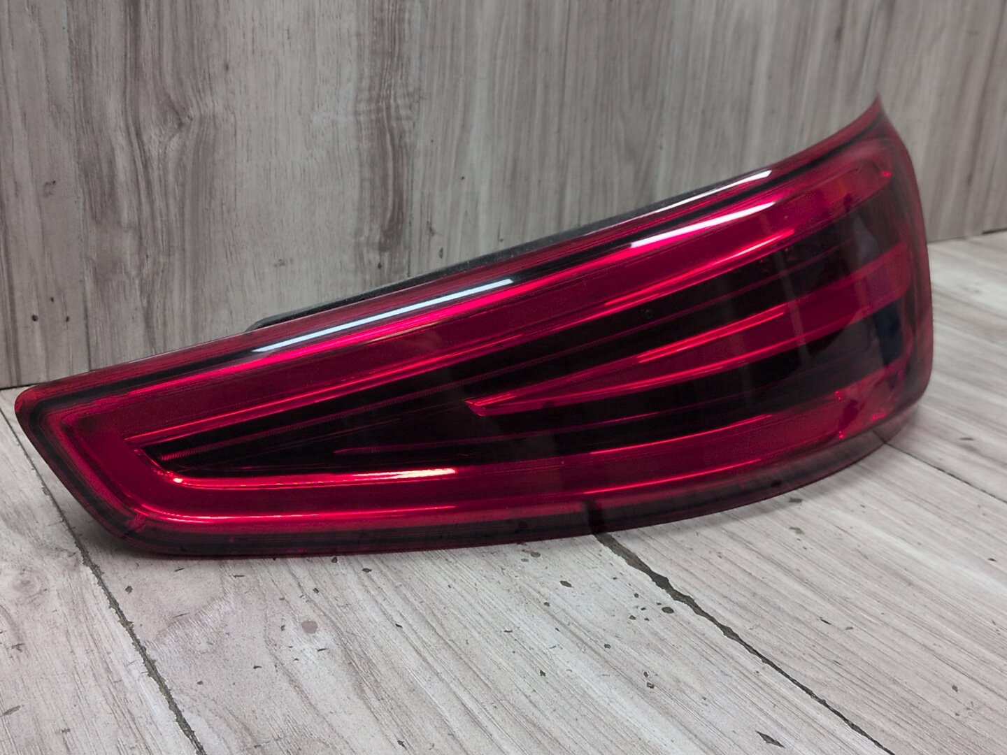 2015-2018 Audi Q3 8U Rear Right Passenger Outer Tail Light 8U0945094D