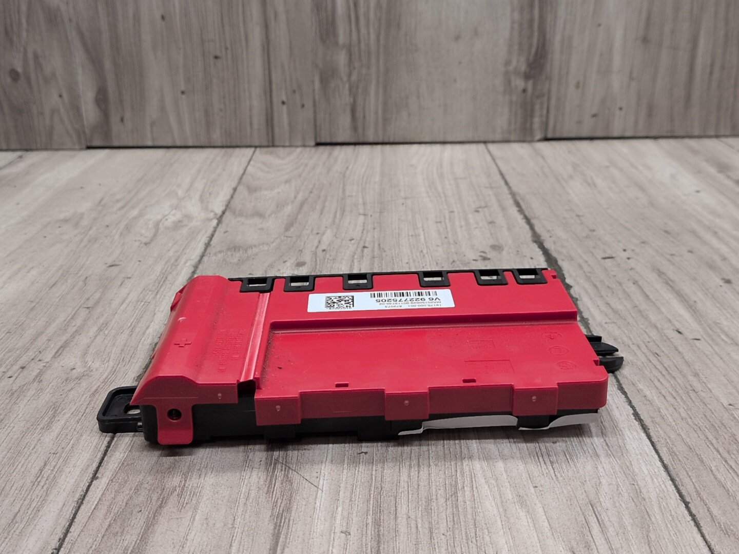 OEM BMW F22 F30 F32 F36 F80 F82 Positive Battery Distributor B+ Power Fuse Box