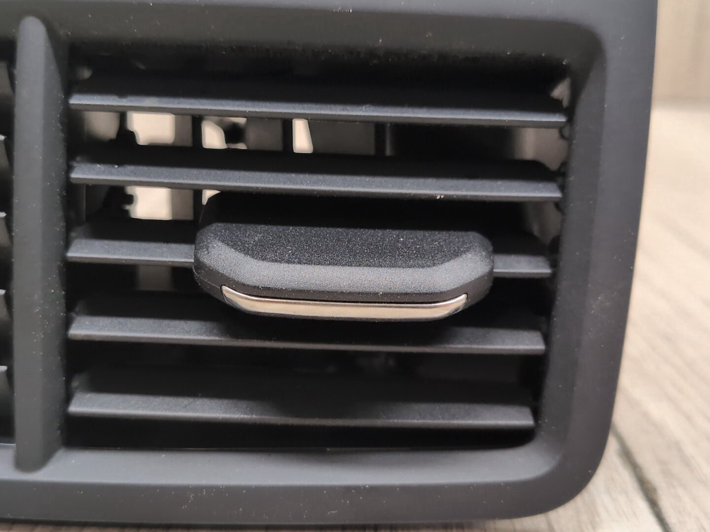 2018-2023 Audi S4 B9 Rear AC Heater Climate Control Switch 8W0819203