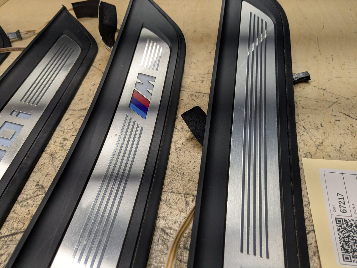 2018-2023 BMW M550i G30 Scuff Plate Door Sill SET 8072378 OEM