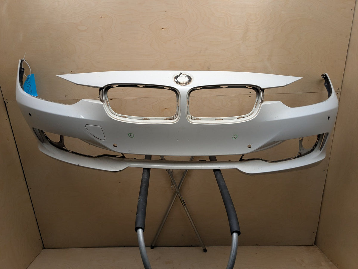 NOTE 2012-2013 BMW 328i 335i F30 Front Bumper Cover White 300