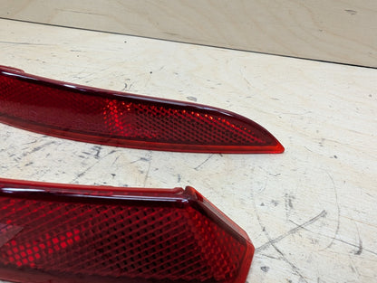 2010-2017 BMW 535i GT xDrive F07 Rear Left Right Bumper Reflectors SET 7318557 OEM