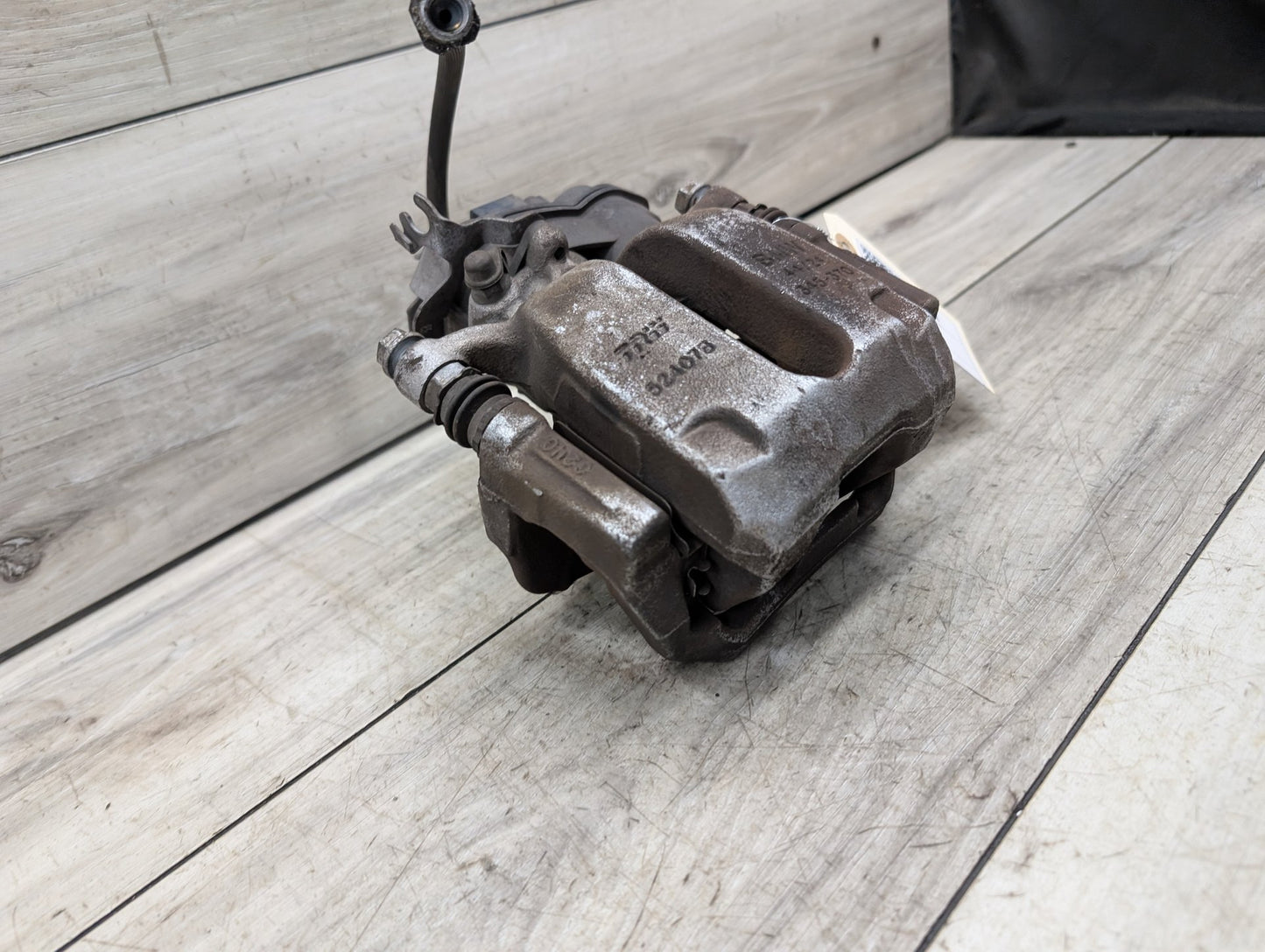2019-2026 BMW X5 G05 Rear Right Passenger Brake Caliper 6891768