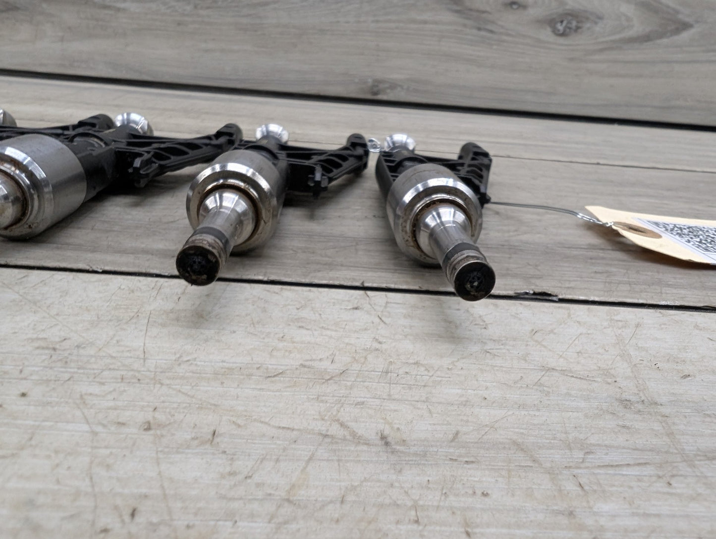 BMW G30 530i B46B20O0 Engine Motor Injector SET 8625396