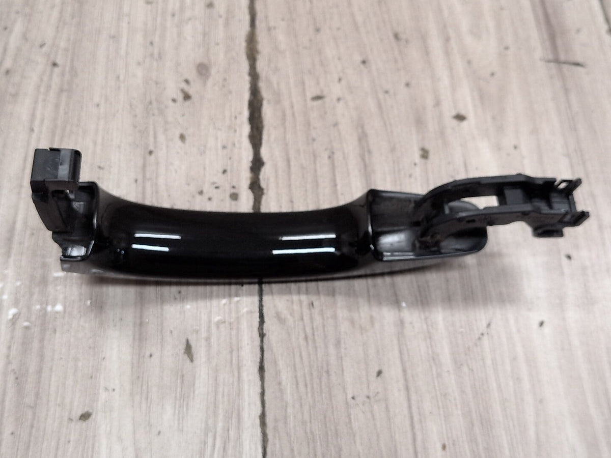 2015-2018 Audi Q3 8U Front or Rear Left Driver Exterior Door Handle 8T0837205A