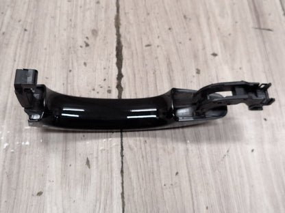 2015-2018 Audi Q3 8U Front or Rear Left Driver Exterior Door Handle 8T0837205A
