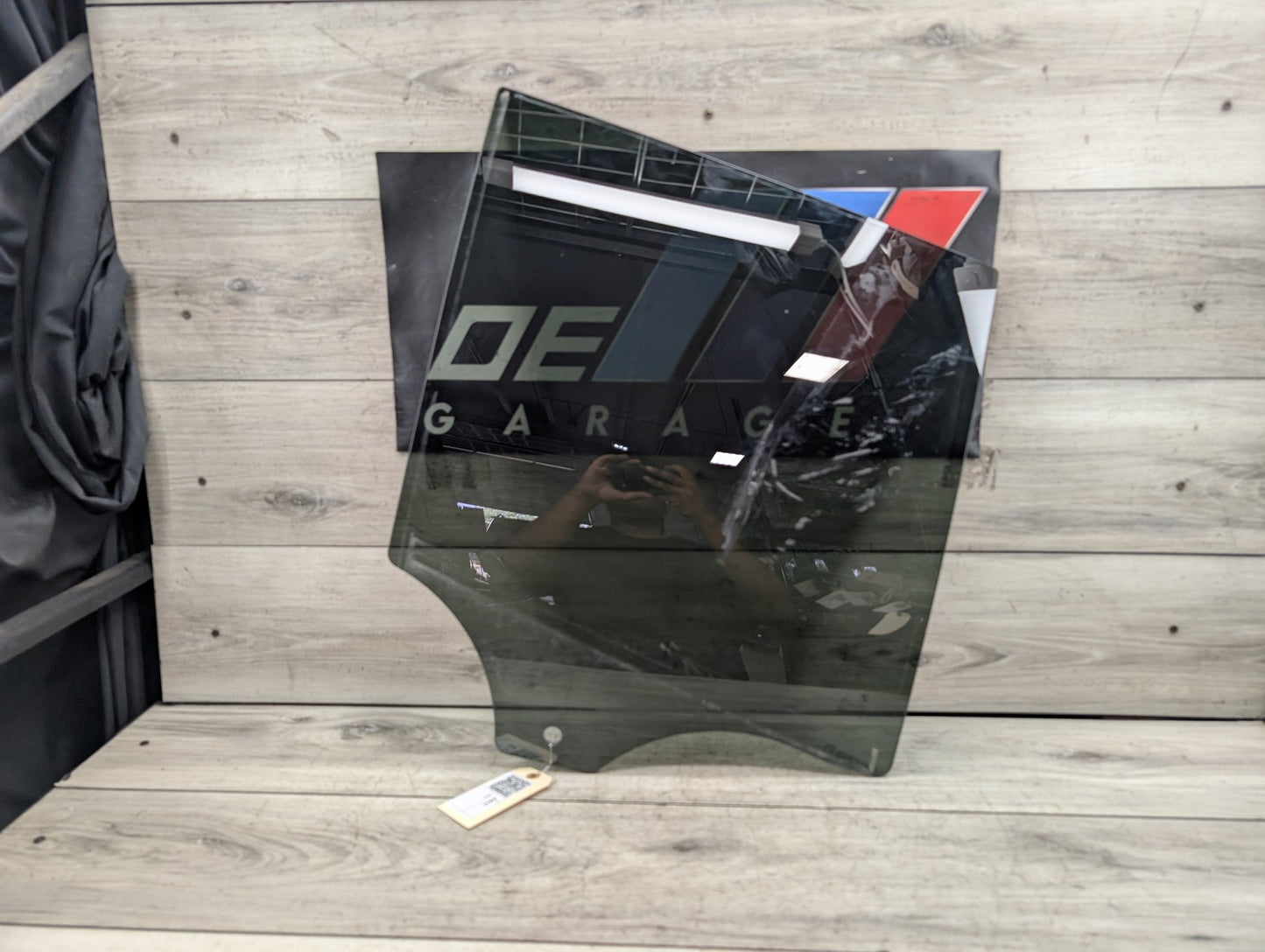 2018 - 2024 BMW X3 G01 Rear Right Passenger Door Window Glass 7416972 B46B20O1