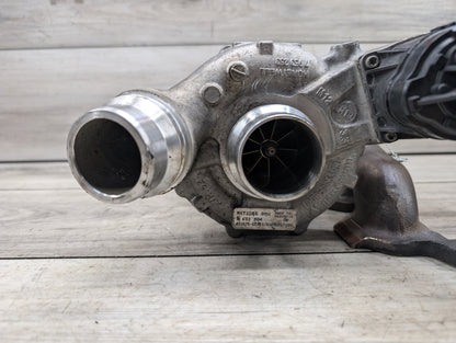 OEM BMW G01 G20 G22 G23 G26 G30 G42 330 430 530 Turbo Charger w Manifold B46 K