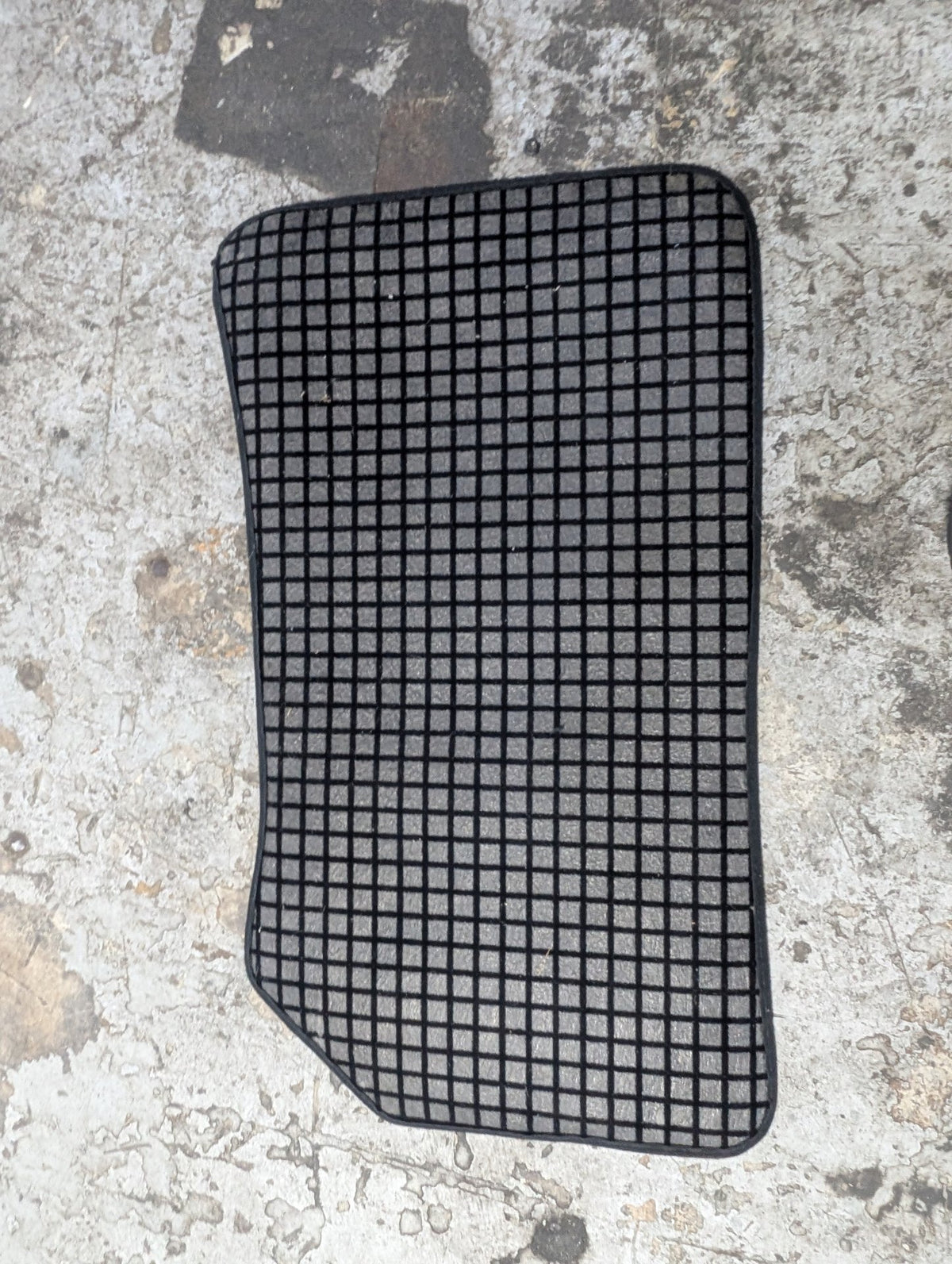 2008-2013 BMW 128i E82 Front Left Right Mat Carpet Floor Mats SET 2996867