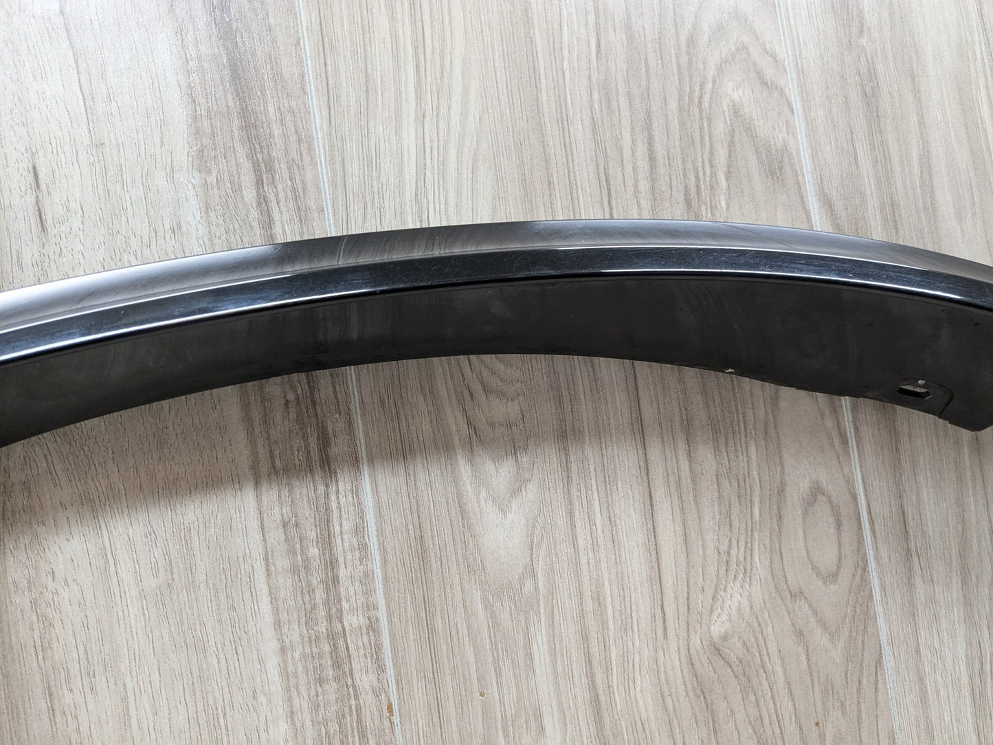 2014 - 2018 BMW X5 F85 Rear Left Driver Fender Flare Arch Trim Molding 7326051 S63B44T2