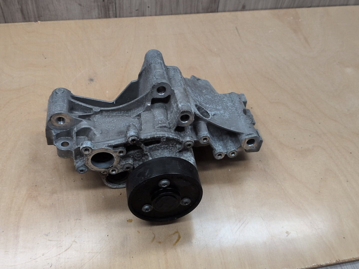 OEM BMW G01 G20 G22 G23 G26 G30 330 430 X3 Coolant Water Pump w/ Support B46 B48