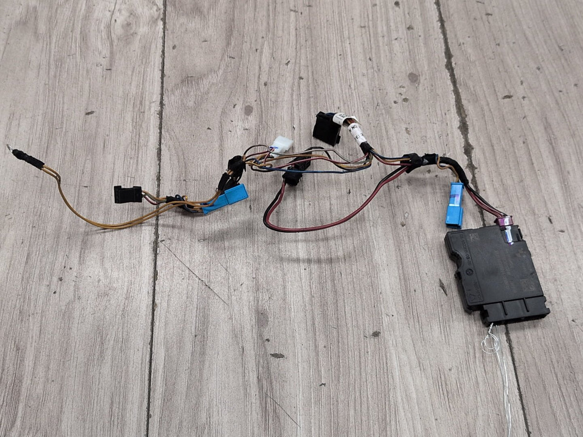 2019-2026 BMW 330i G20 Steering Wheel Control Module 9476132 OEM