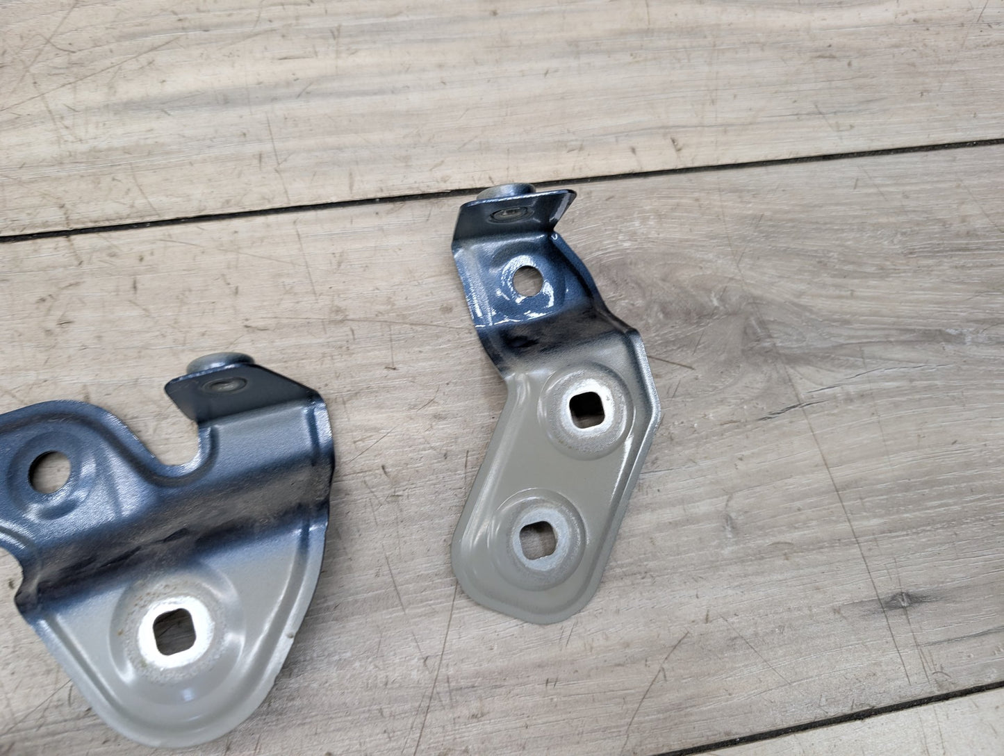 2021-2026 BMW 430i G22 Front Left Driver Fender Brackets SET 7486805