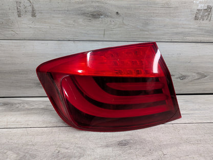 11-13 OEM BMW F10 528 535 550 M5 Rear Left Driver Side Outer Tail Light