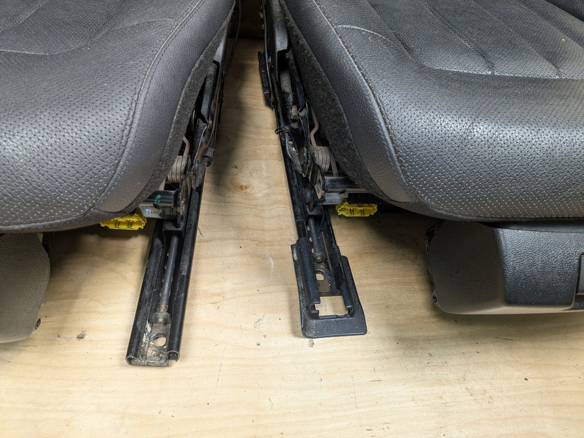 10-13 Mercedes-Benz E550 W212 Front Driver Passenger Seat Assemblys SET Black