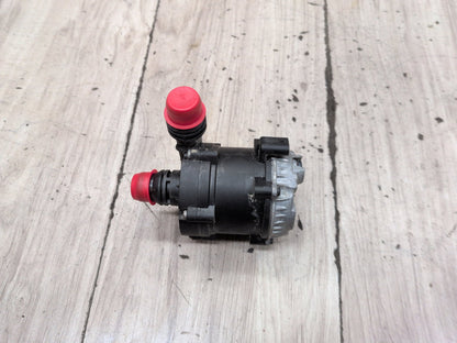 16-24 OEM BMW F90 G11 G12 G30 M5 Engine Electric Auxiliary Water Coolant Pump