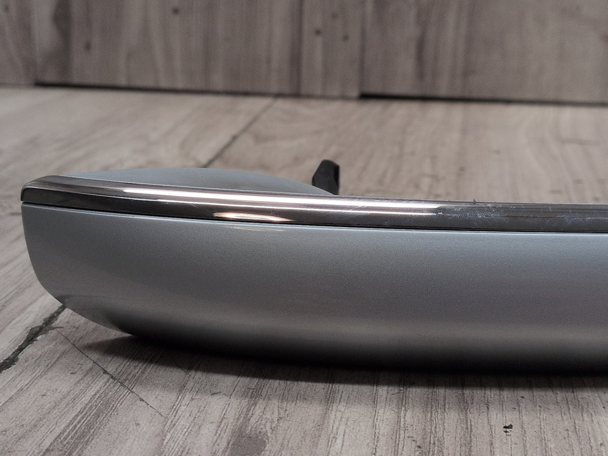 2016-2019 BMW 740Li G12 Right Passenger Door Handle w/ Comfort Access 7411034