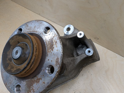 12-18 OEM BMW F30 F31 Sedan RWD Front Right Hub Knuckle Wheel Bearing Carrier