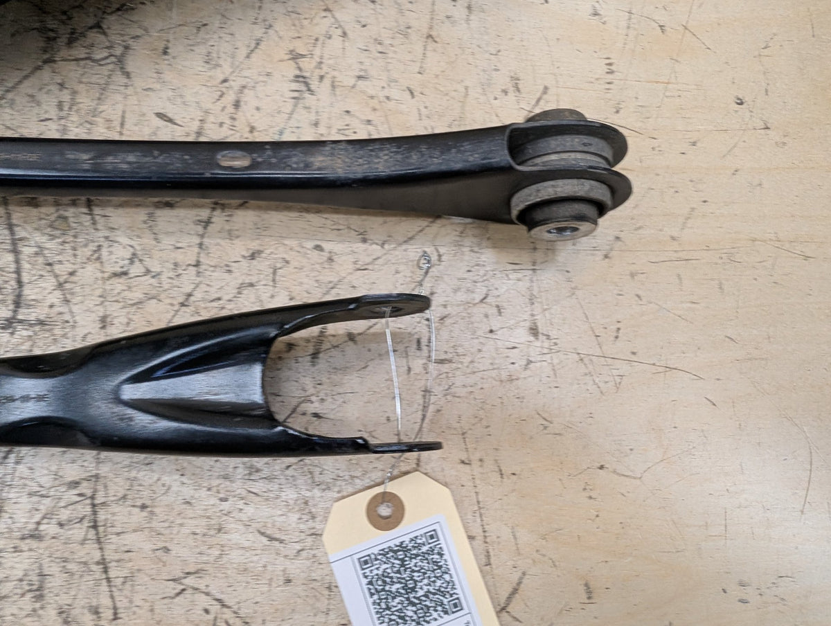 19-26 OEM BMW G20 G22 G26 G42 Rear Right Passenger Upper Lower Control Arm SET