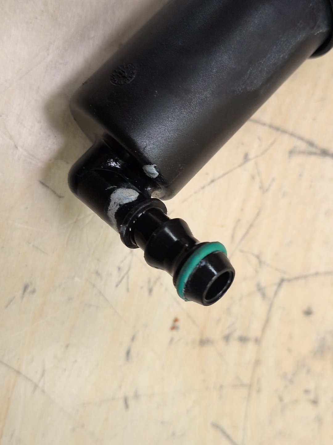 OEM BMW E90 E92 E93 328 335 Front Left Right Headlight Washer Spray Nozzle Jet