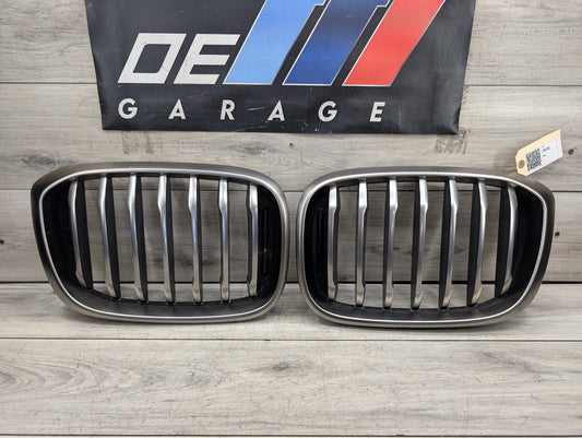 2018 - 2024 BMW X3 G01 Front Left Right Upper Bumper Cover Kidney Grilles SET 7464921 B58B30O1