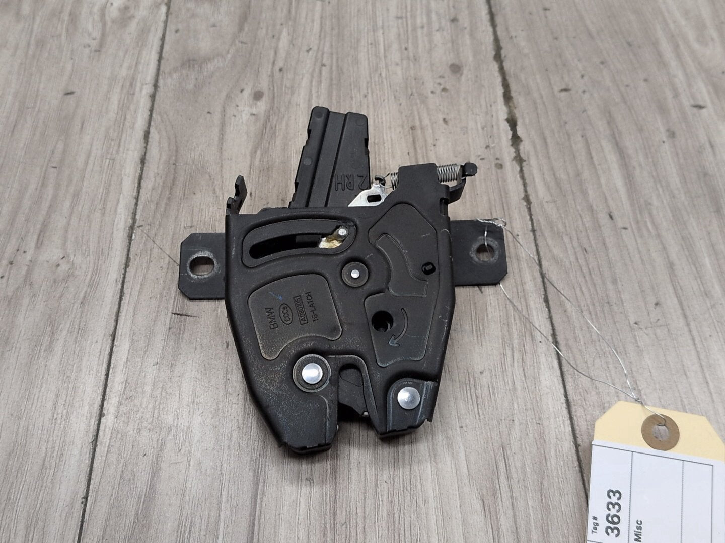 2019 - 2026 BMW X5 G05 Lower Liftgate Tailgate Lock Latch Actuator 7475462 N63B44M3