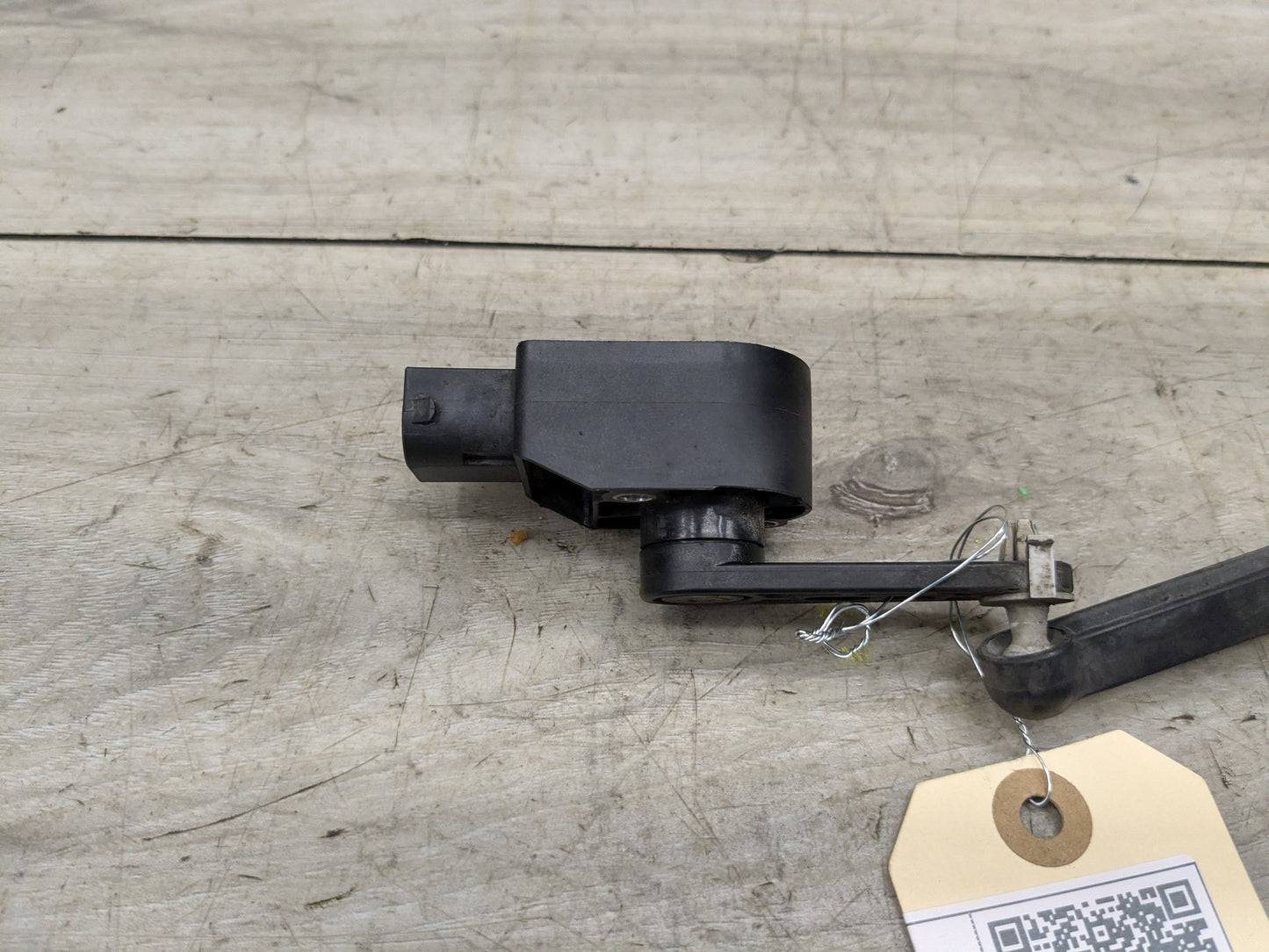 OEM BMW F30 F80 G20 G30 M3 Front Rear Left Right Suspension Height Level Sensor