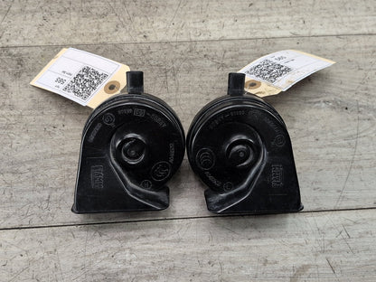 07-13 OEM BMW E90 E92 E93 335 High Low Pitch Tone Horn Signal SET