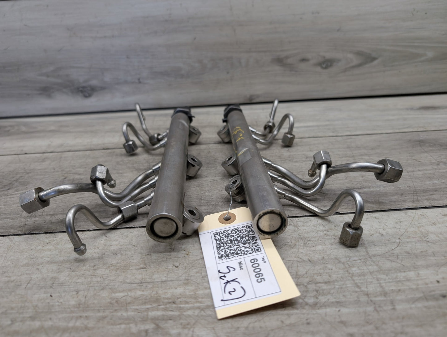 OEM BMW F02 F06 F10 F13 F15 F85 Engine N63 S63 High Pressure Fuel Injector Rails
