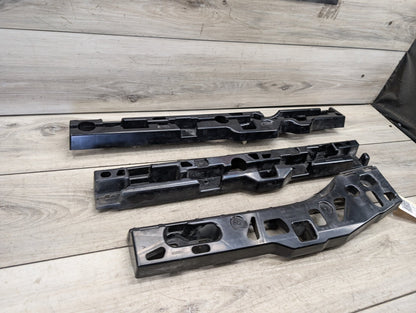 2017-2023 BMW 530i G30 Left Driver Side Skirt Rocker Panel Brackets SET 7387347