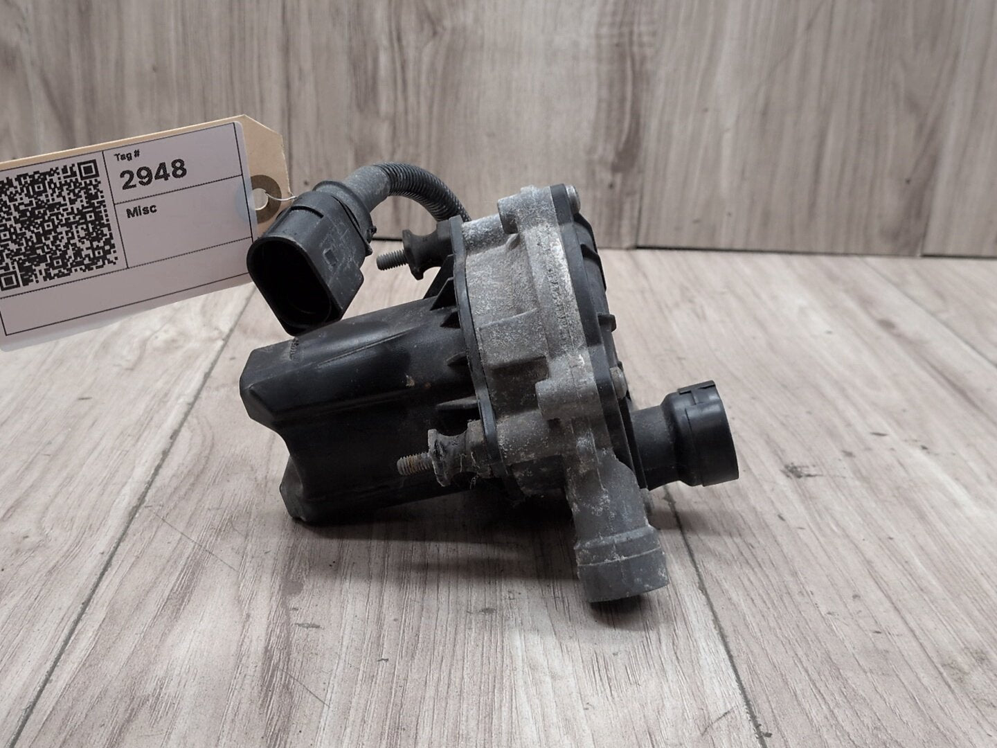 2013 - 2017 Audi S5 8T Secondary Smog Air Injection Pump 079959231C CTUB