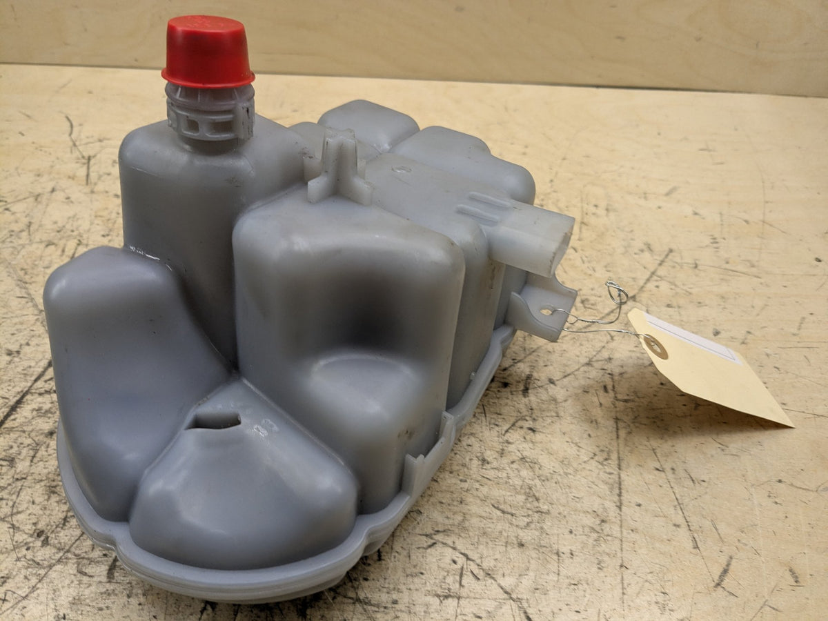 2012-2018 Audi A6 C7 Coolant Expansion Tank Reservoir 4G0121403AC OEM