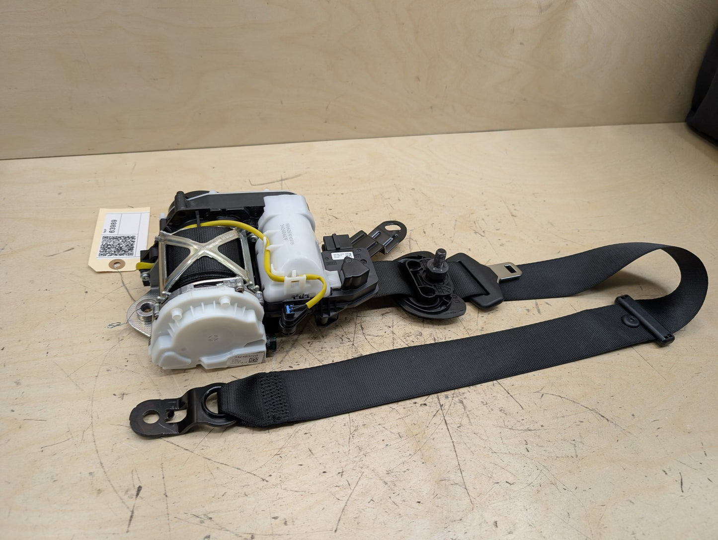 2018-2024 BMW X3 G01 Front Right Passenger Seatbelt Seat Belt Retractor 7469962