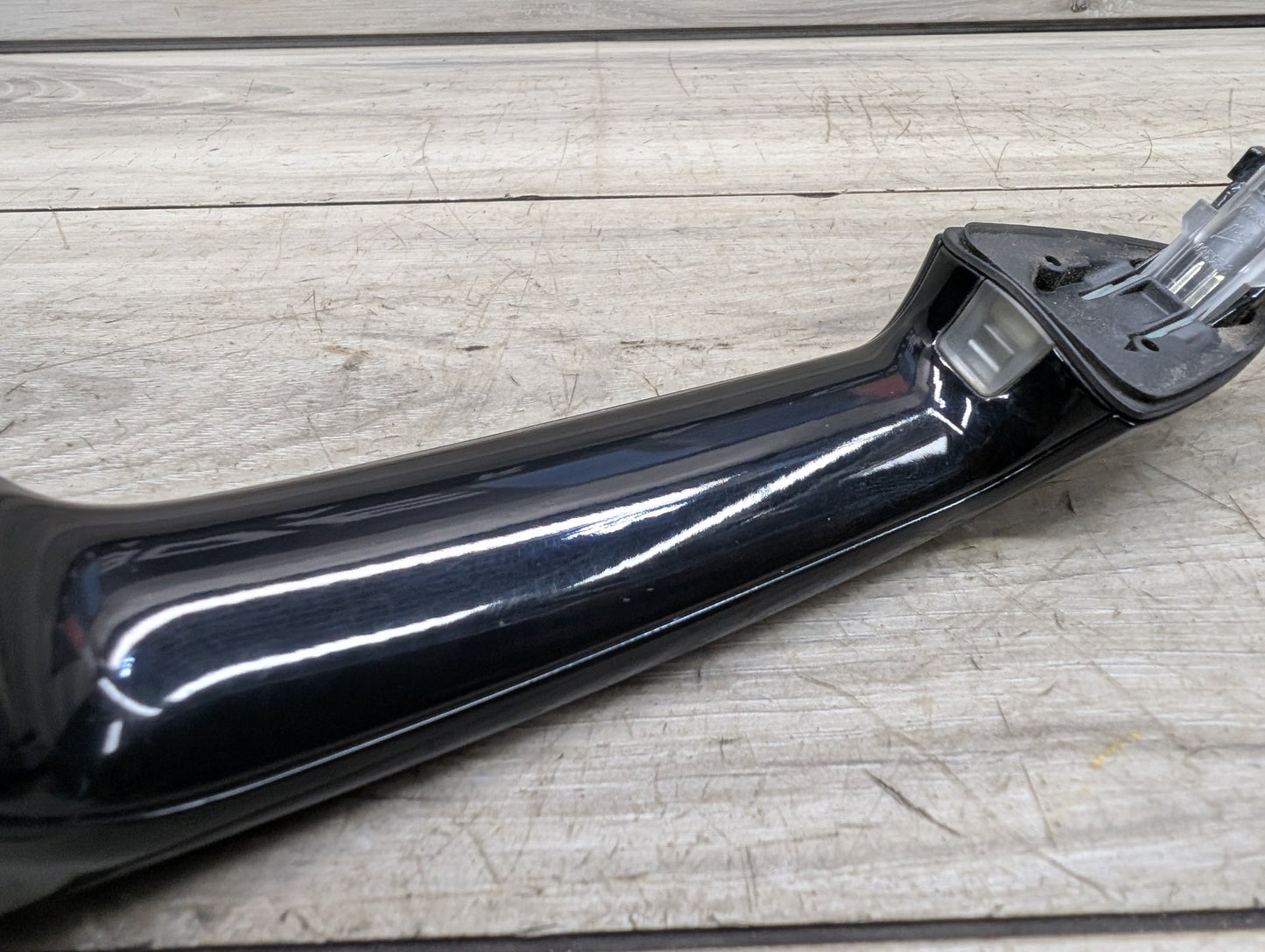 2014 - 2018 BMW X5 F15 Front or Rear Right Passenger Exterior Door Handle w/ Comfort Access 7422108 N63B