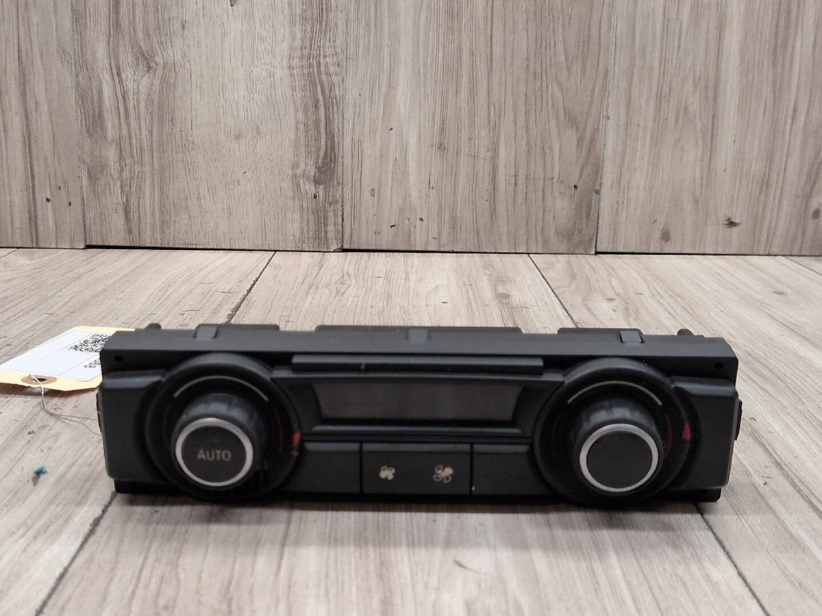 07-14 OEM BMW E70 E71 X5 X6 Rear AC Tempertaure Heater Climate Control Switch