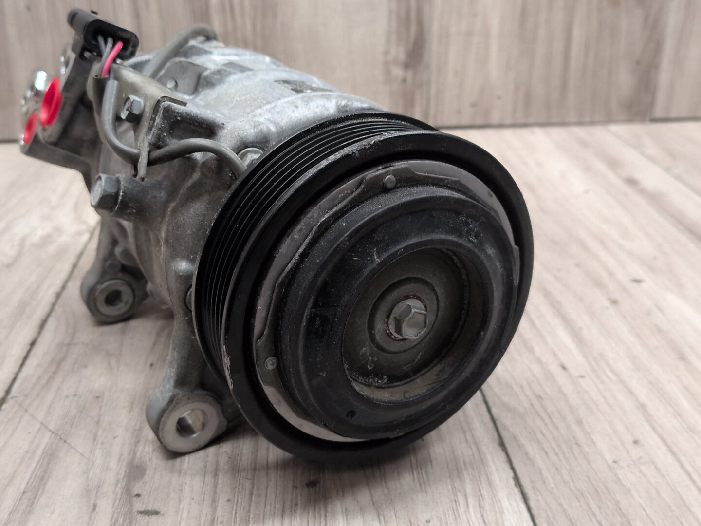 20-24 OEM BMW G01* G20 G22 G23 G26 Engine B58 AC Compressor Clutch Pump Pulley