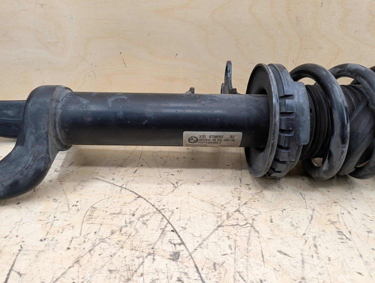 2010-2017 BMW 535i GT xDrive F07 Front Left Driver Spring Strut Shock Absorber 6798151